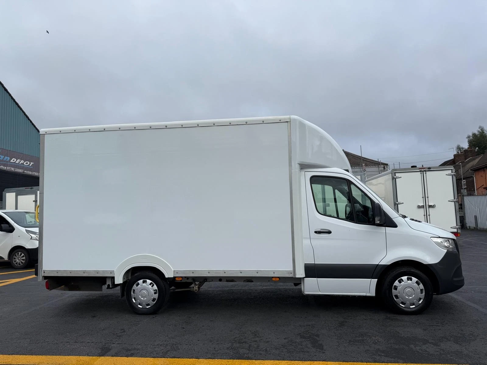 
								2021/71 Mercedes sprinter 314cdi l3 Luton low loader Euro 6 ULEZ COMPLIANT full									