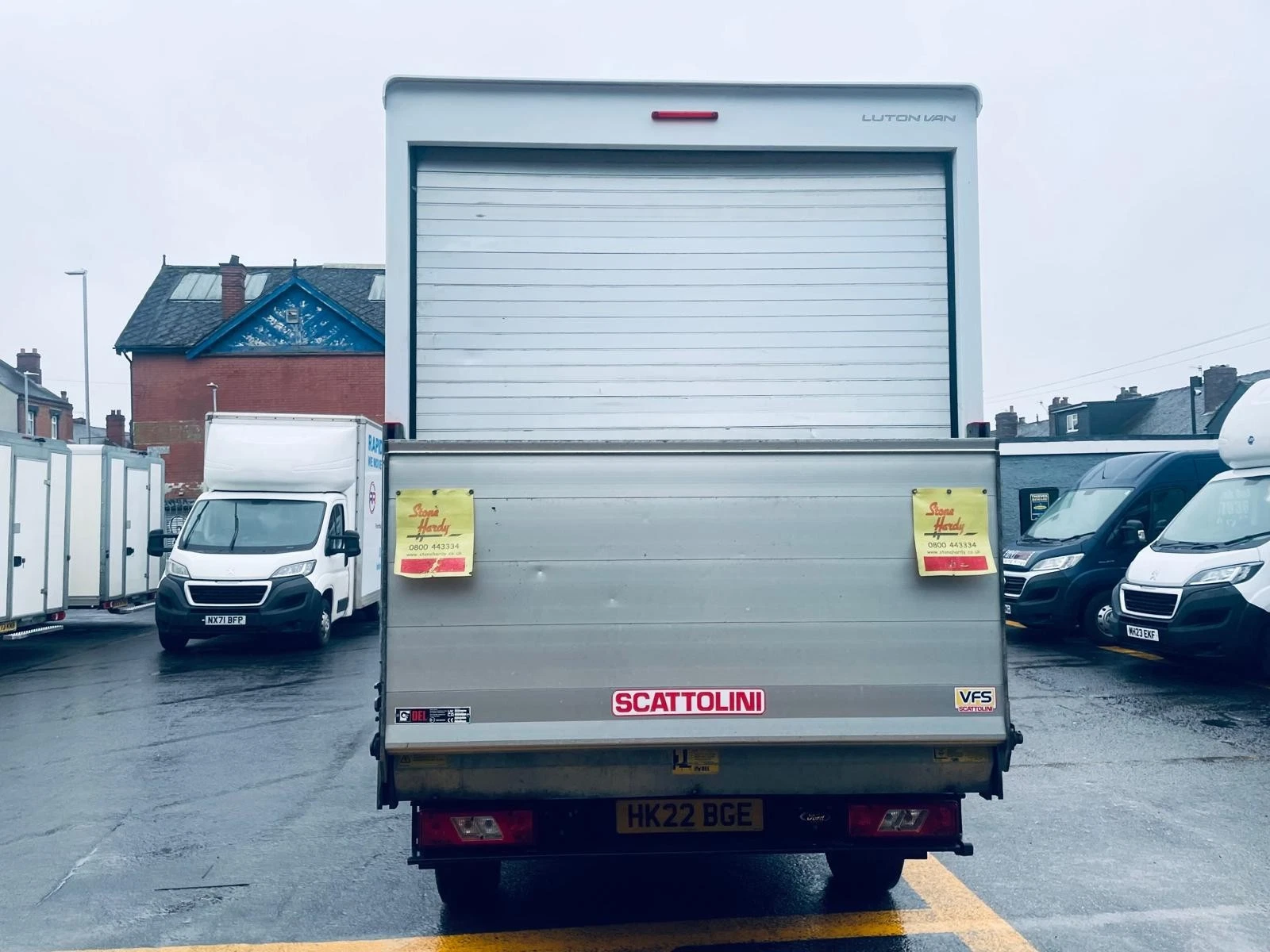 
								2022/22 ford transit 350 mwb L3 Luton tail lift van Euro 6 choice of Luton vans in stock full									