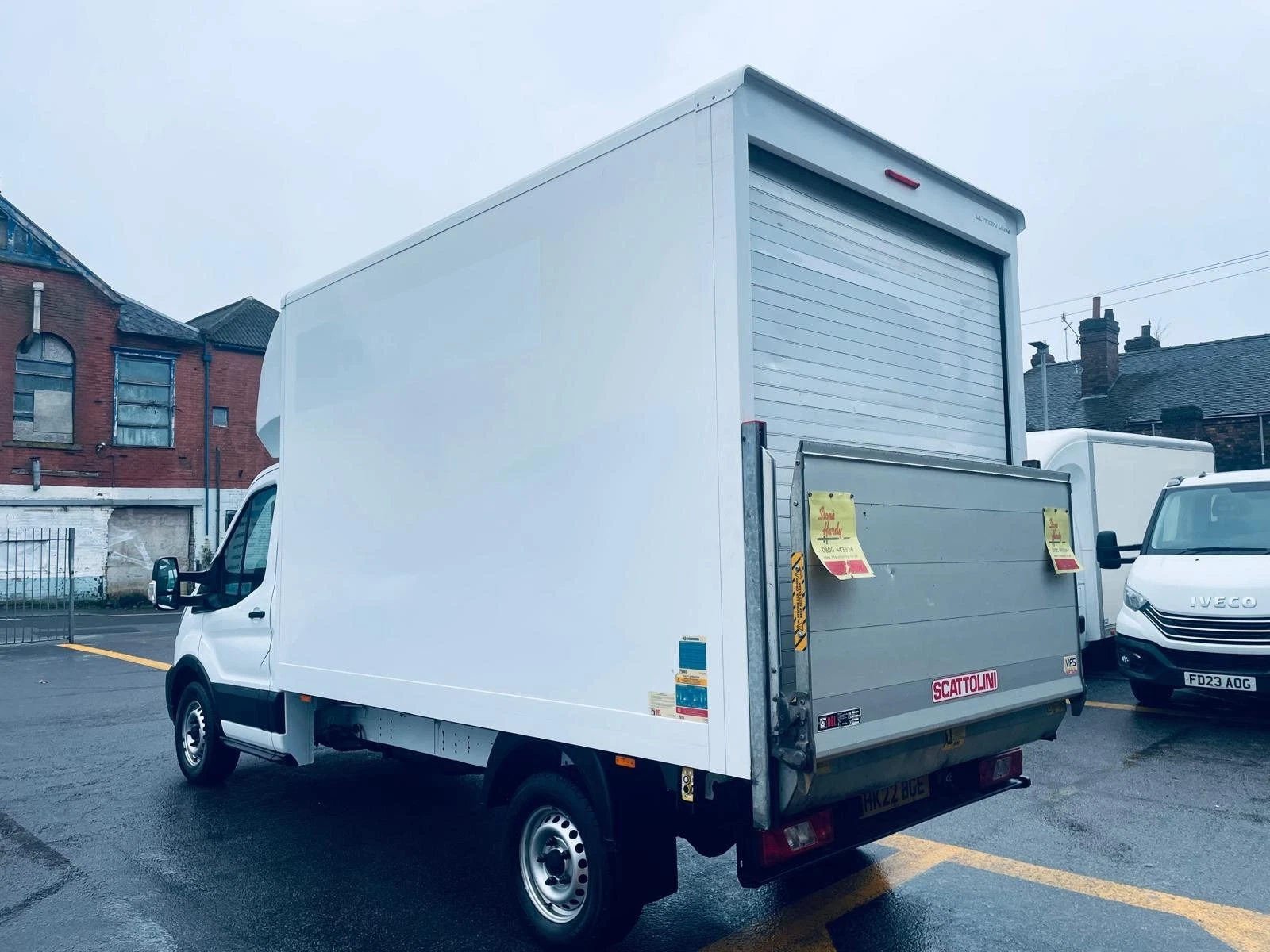 
								2022/22 ford transit 350 mwb L3 Luton tail lift van Euro 6 choice of Luton vans in stock full									