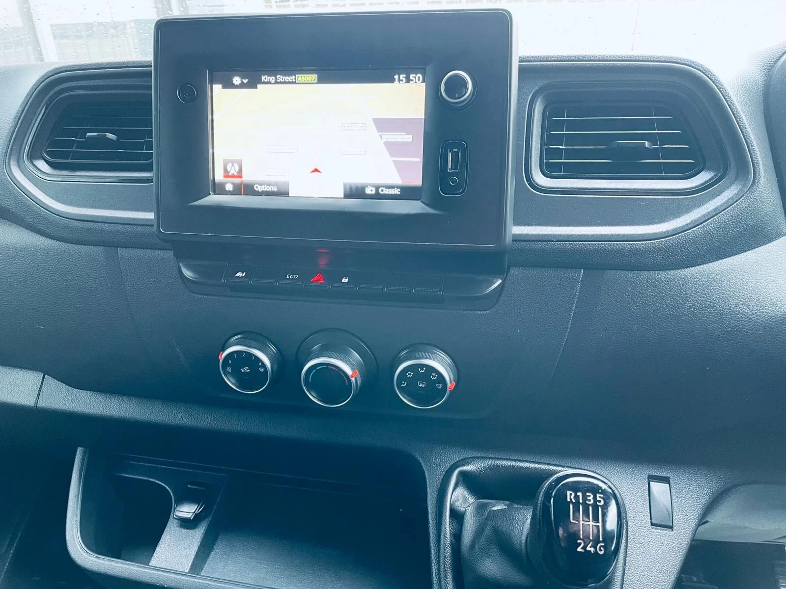 
								2021/21 Renault Master 2.3 145 l3 Low loader Luton Van Euro 6 ULEZ COMPLIANT full									