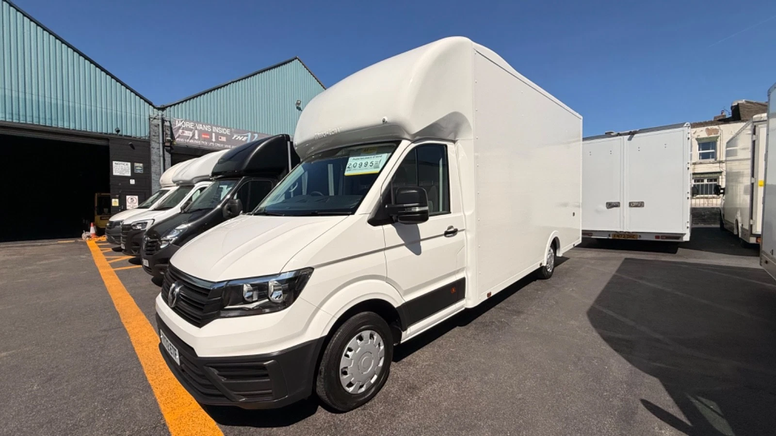 
								2022/72 volkswagen crafter cr35 2.0tdi 5m Loloader Luton Van Euro 6 ULEZ full									